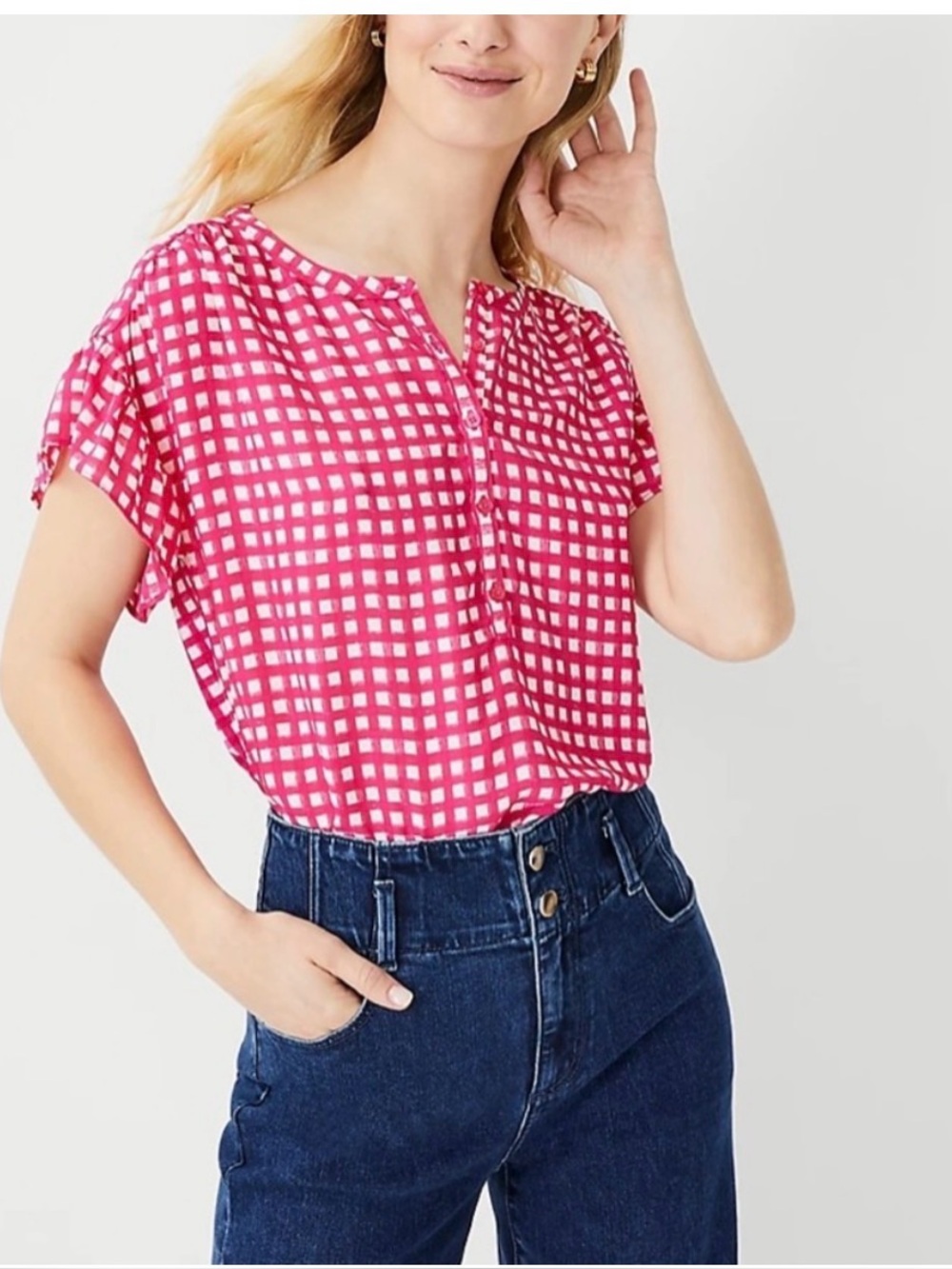 Ann Taylor pink and white short sleeve blouse Small
